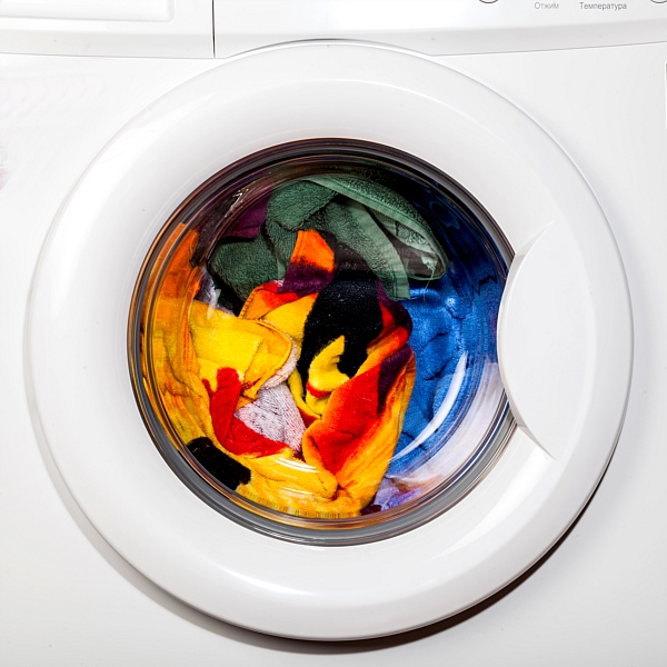 wäsche in der waschmaschine
